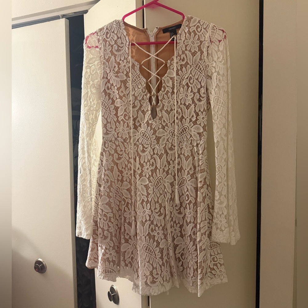 Forever 21 Cream Lace Long Sleeve Dress